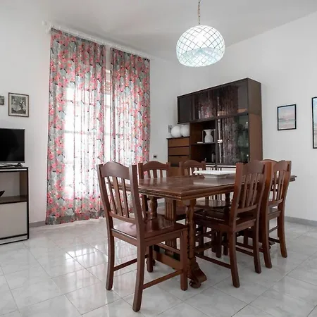 Holiday home Villino Max *